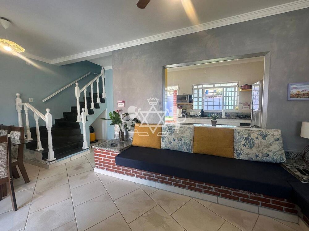 Casa à venda com 2 quartos, 148m² - Foto 4