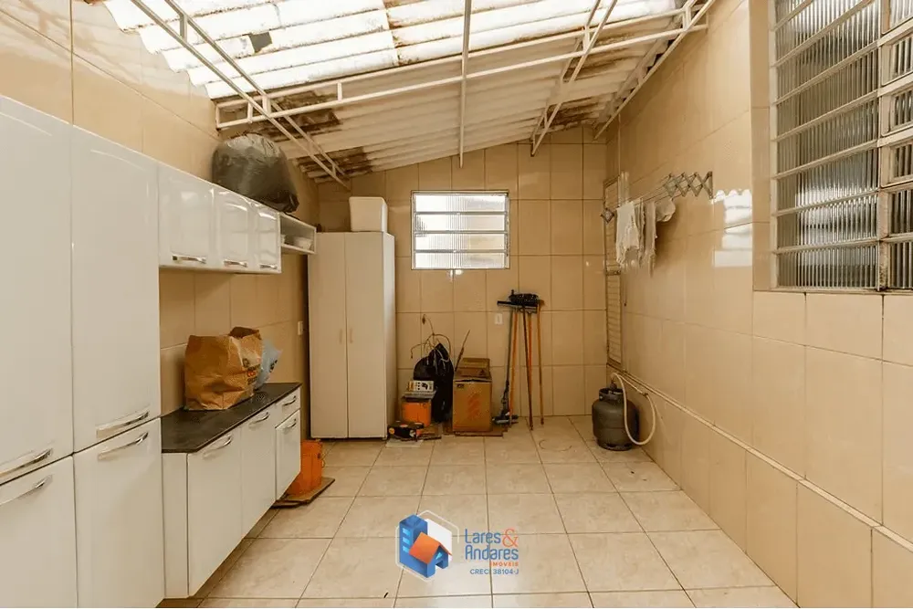 Casa, 2 quartos, 196 m² - Foto 1