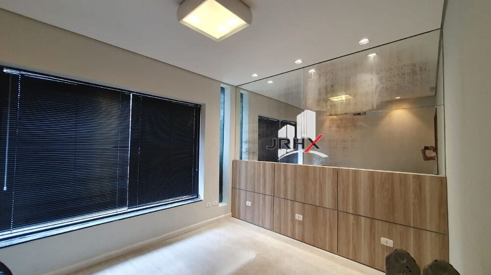 Casa para alugar com 1 quarto, 220m² - Foto 5