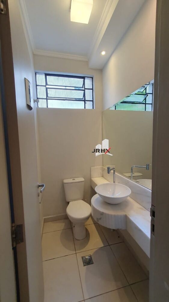 Casa para alugar com 1 quarto, 220m² - Foto 8