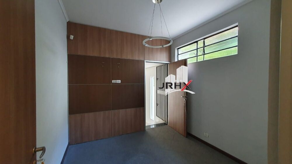 Casa para alugar com 1 quarto, 220m² - Foto 13