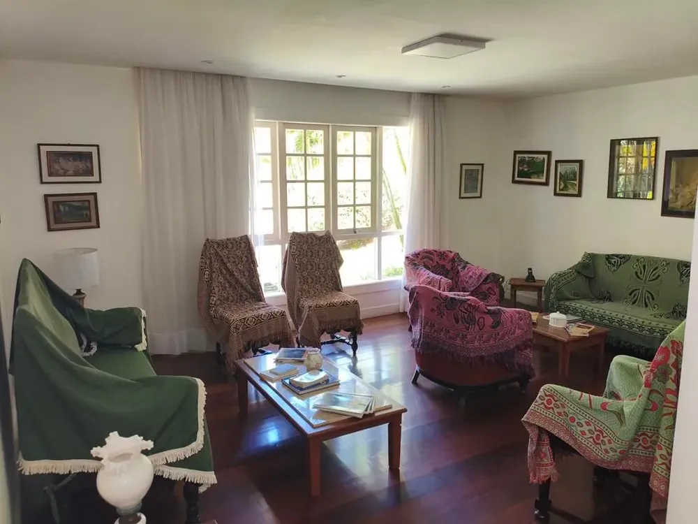 Casa, 3 quartos, 240 m² - Foto 13