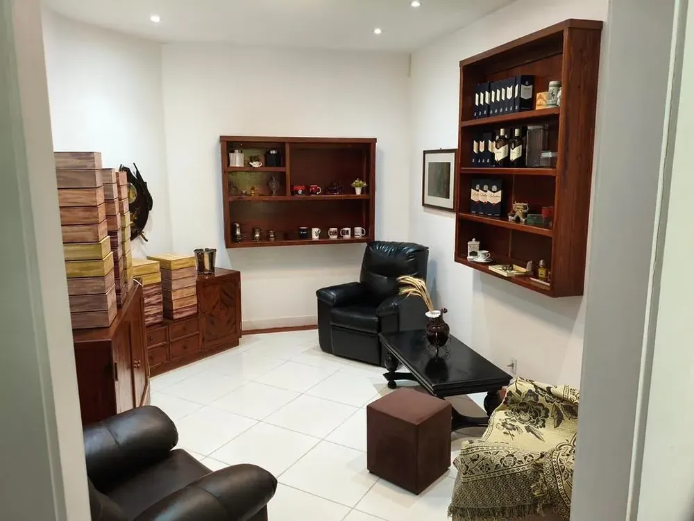 Casa, 3 quartos, 240 m² - Foto 15
