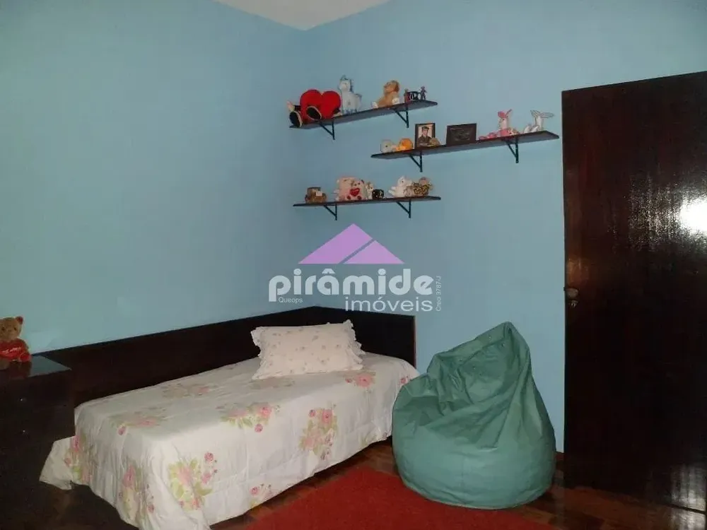 Casa, 3 quartos, 176 m² - Foto 2