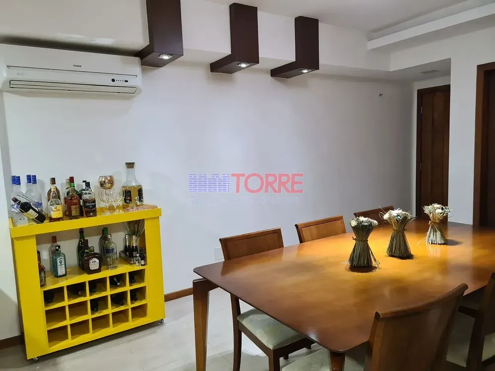 Apartamento, 3 quartos, 100 m² - Foto 1