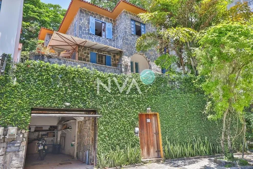 Casa, 7 quartos, 372 m² - Foto 1