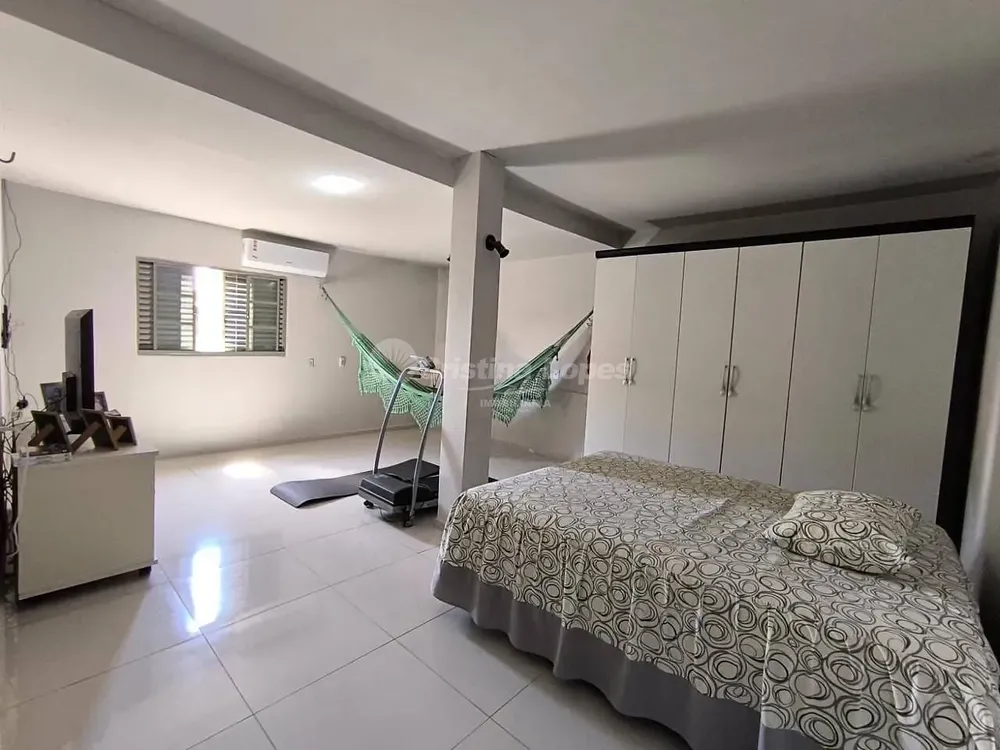Casa, 3 quartos, 130 m² - Foto 1