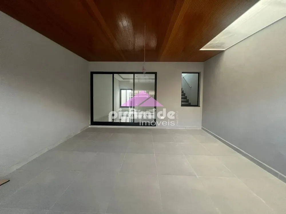 Casa, 3 quartos, 170 m² - Foto 2