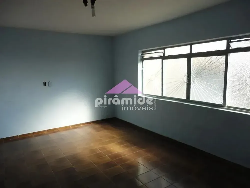 Casa, 6 quartos, 236 m² - Foto 2