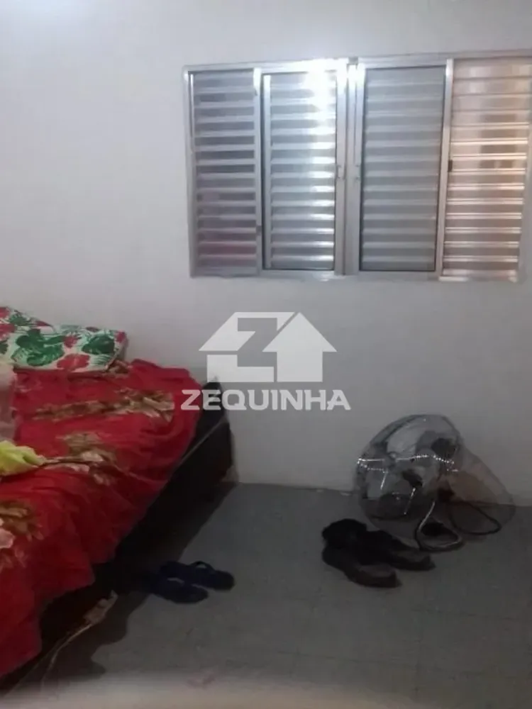 Casa, 3 quartos, 250 m² - Foto 2