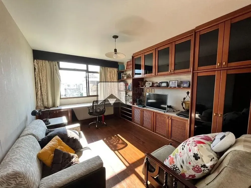 Apartamento, 4 quartos, 200 m² - Foto 1