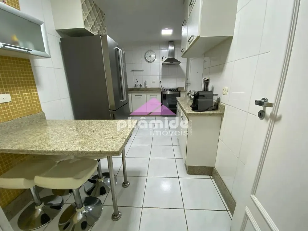 Apartamento, 3 quartos, 120 m² - Foto 2