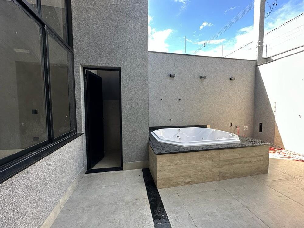 Casa à venda com 3 quartos, 143m² - Foto 5