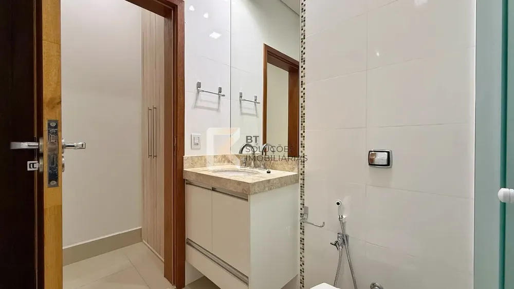 Casa, 4 quartos, 256 m² - Foto 2