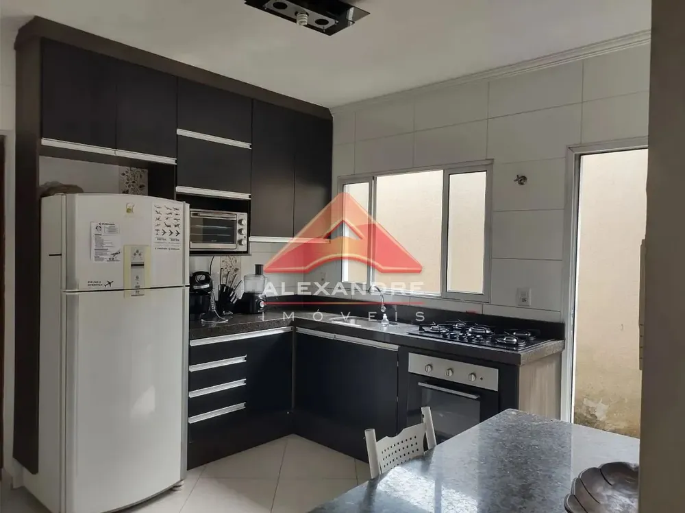 Casa, 3 quartos, 100 m² - Foto 1