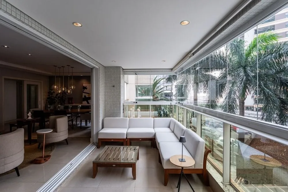 Apartamento, 3 quartos, 200 m² - Foto 1