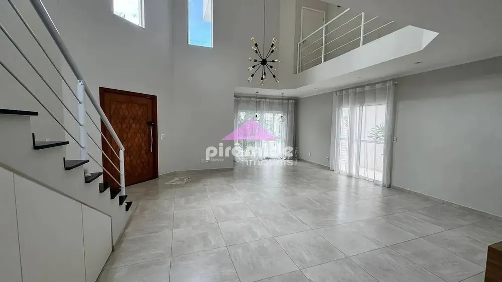 Casa, 3 quartos, 215 m² - Foto 2