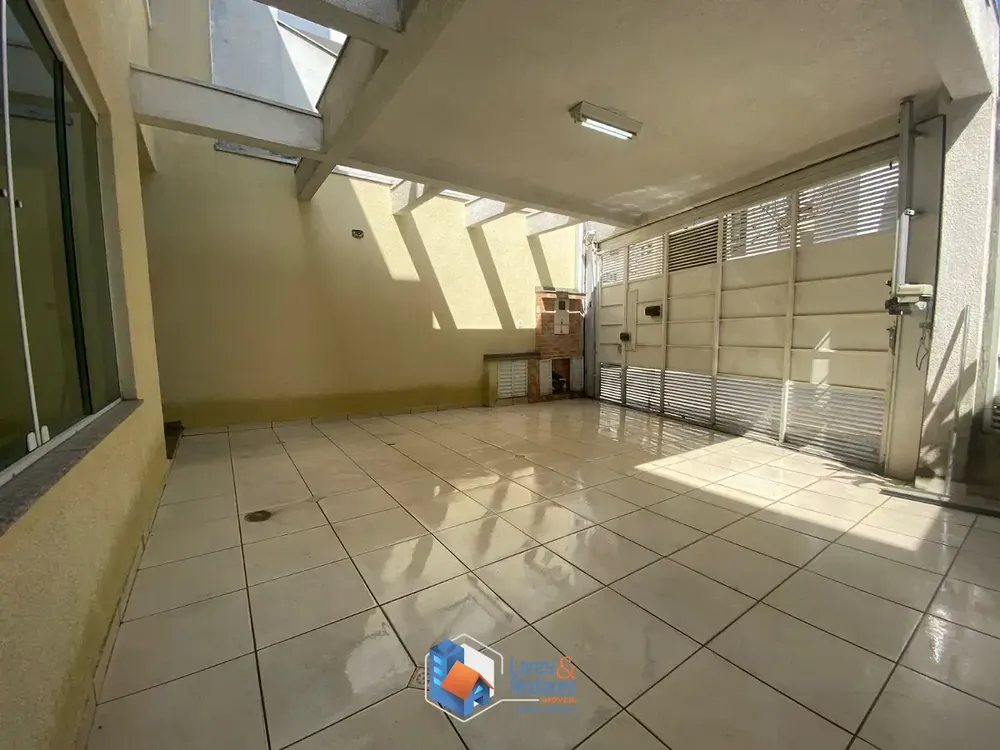 Sobrado, 3 quartos, 270 m² - Foto 2