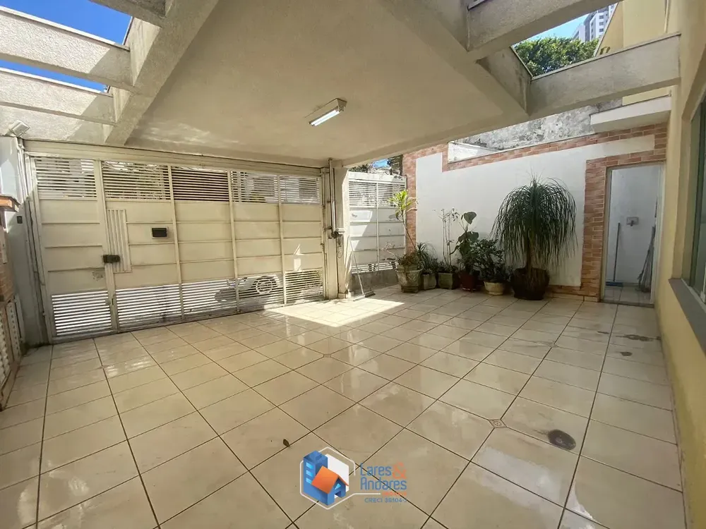 Sobrado, 3 quartos, 270 m² - Foto 1