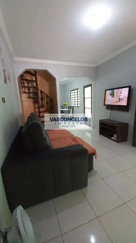 Casa, 3 quartos, 184 m² - Foto 4