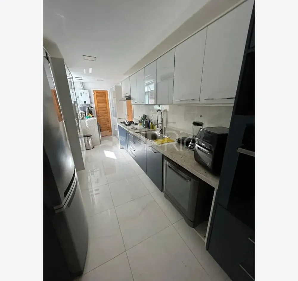 Cobertura, 4 quartos, 196 m² - Foto 2