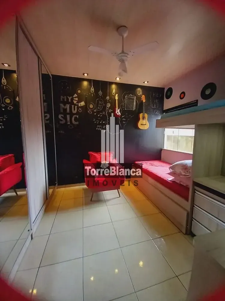 Casa, 3 quartos, 242 m² - Foto 8