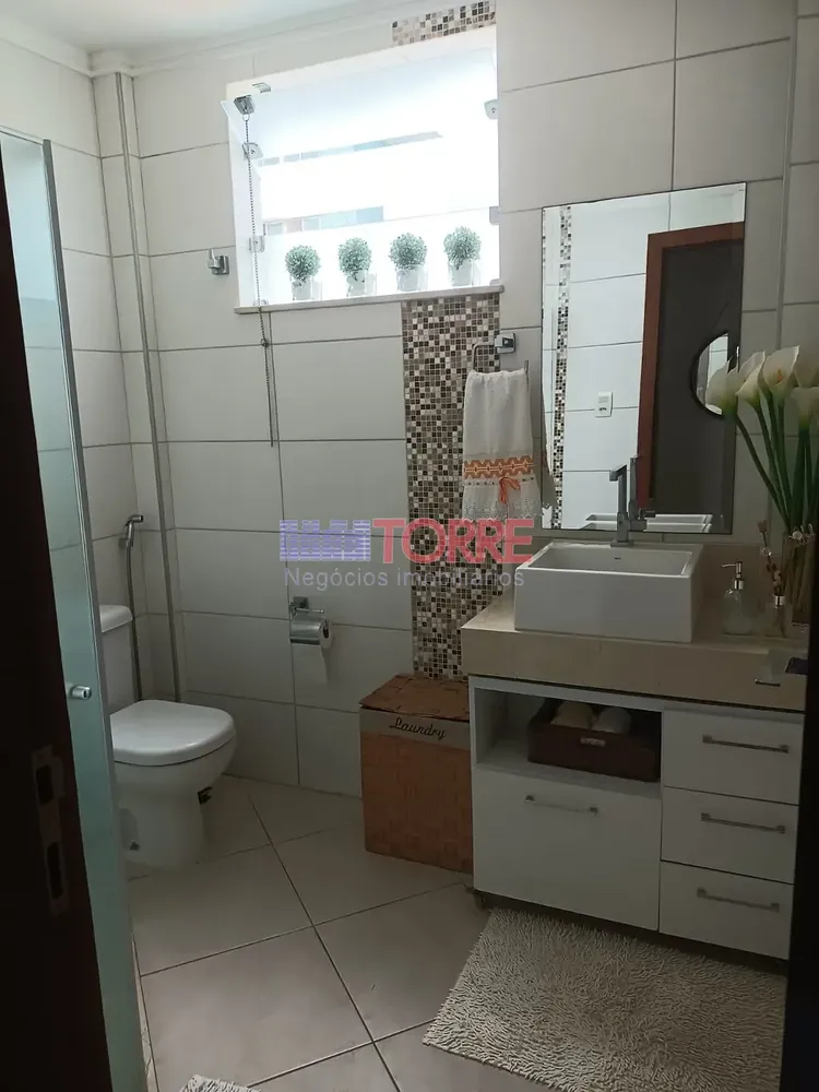 Apartamento, 3 quartos, 120 m² - Foto 2
