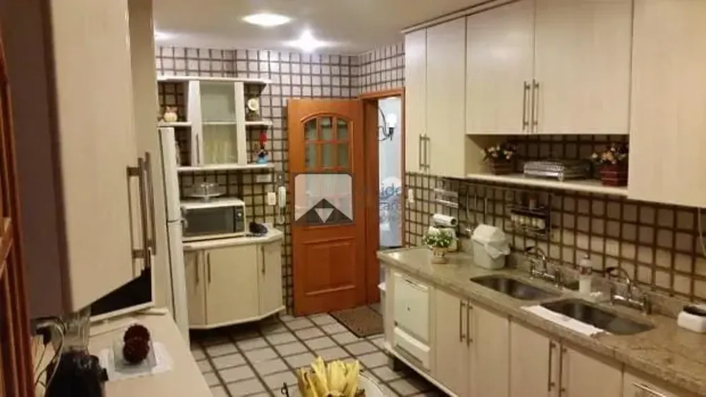 Apartamento, 3 quartos, 215 m² - Foto 22