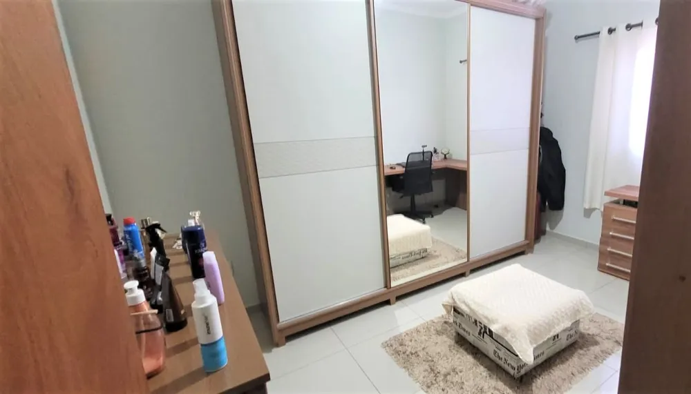 Casa, 3 quartos, 200 m² - Foto 4