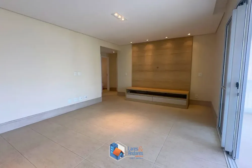 Apartamento, 4 quartos, 202 m² - Foto 2