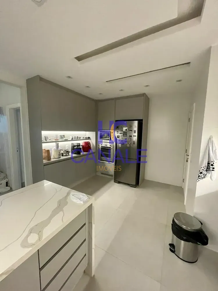 Apartamento, 4 quartos, 230 m² - Foto 12