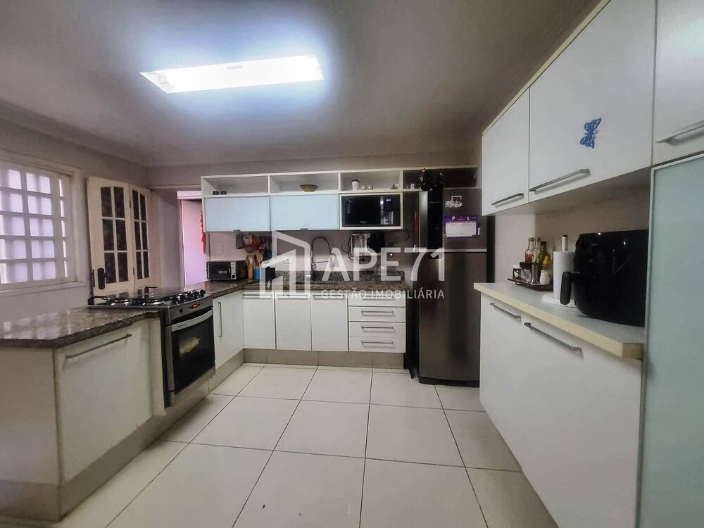 Sobrado, 3 quartos, 184 m² - Foto 2