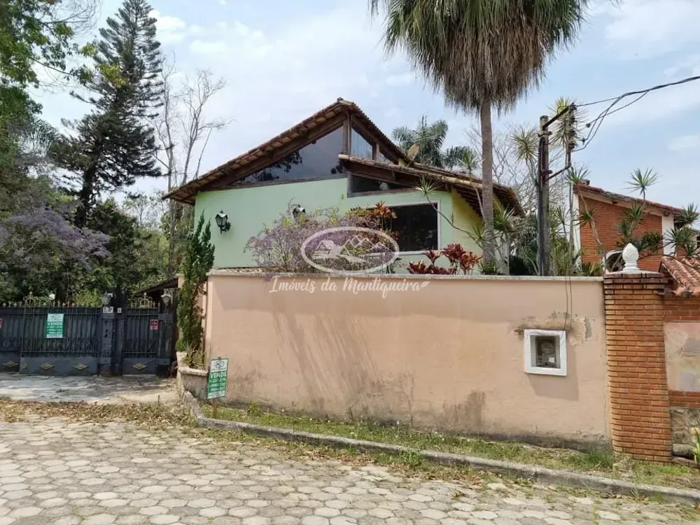 Casa, 2 quartos, 220 m² - Foto 1