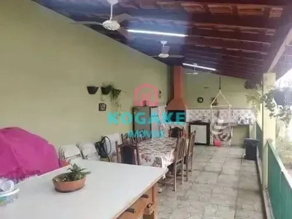 Sobrado, 4 quartos, 230 m² - Foto 1