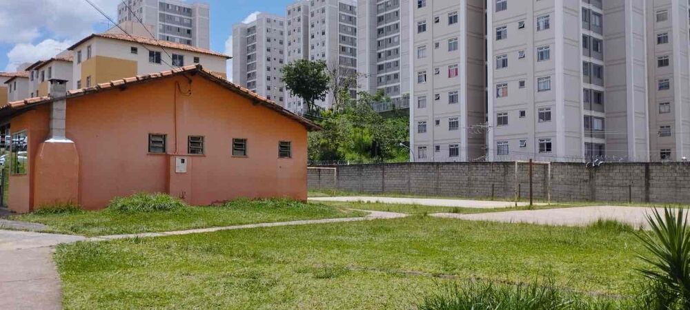 Apartamento à venda com 2 quartos, 43m² - Foto 4