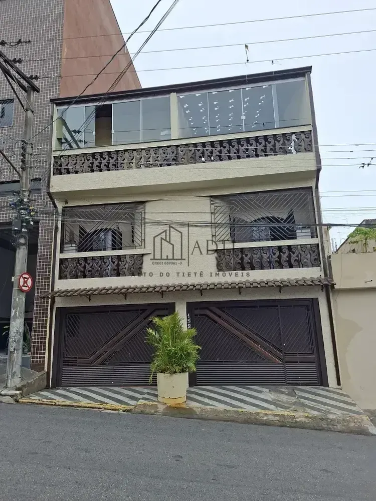 Sobrado, 3 quartos, 274 m² - Foto 1
