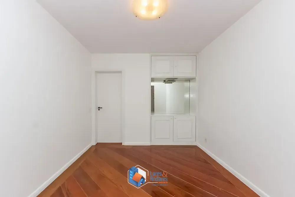 Apartamento, 3 quartos, 213 m² - Foto 2