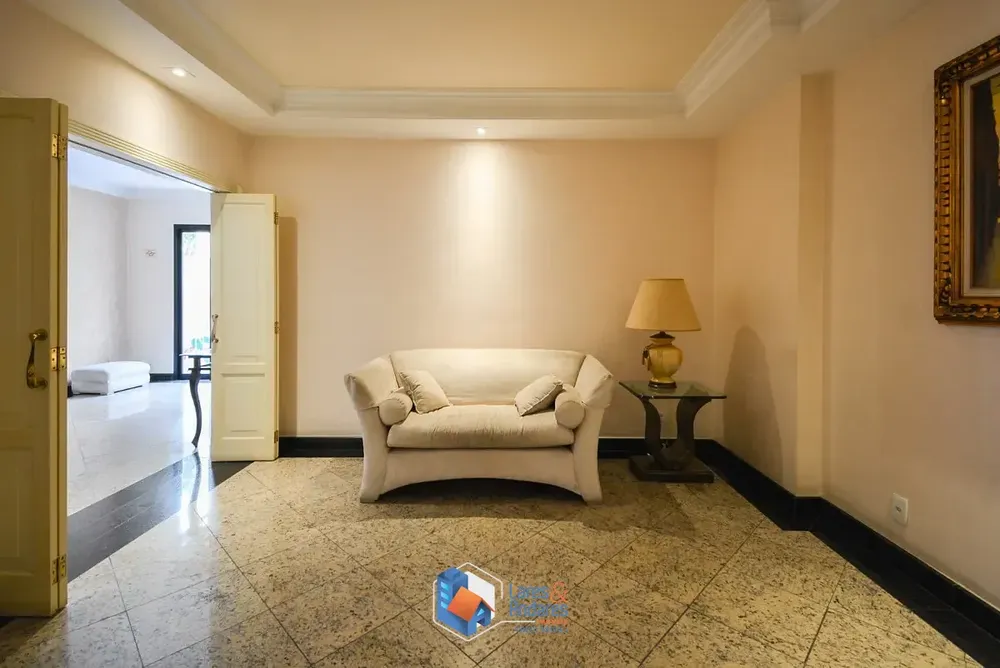 Apartamento, 3 quartos, 220 m² - Foto 2