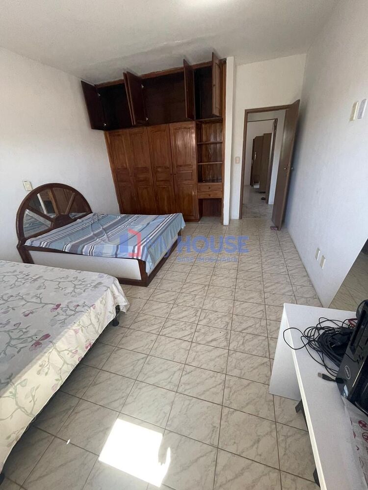 Casa à venda com 4 quartos, 221m² - Foto 7