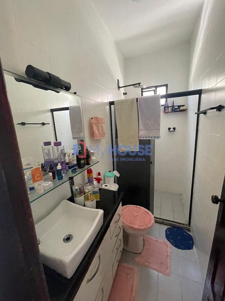 Casa à venda com 4 quartos, 221m² - Foto 17