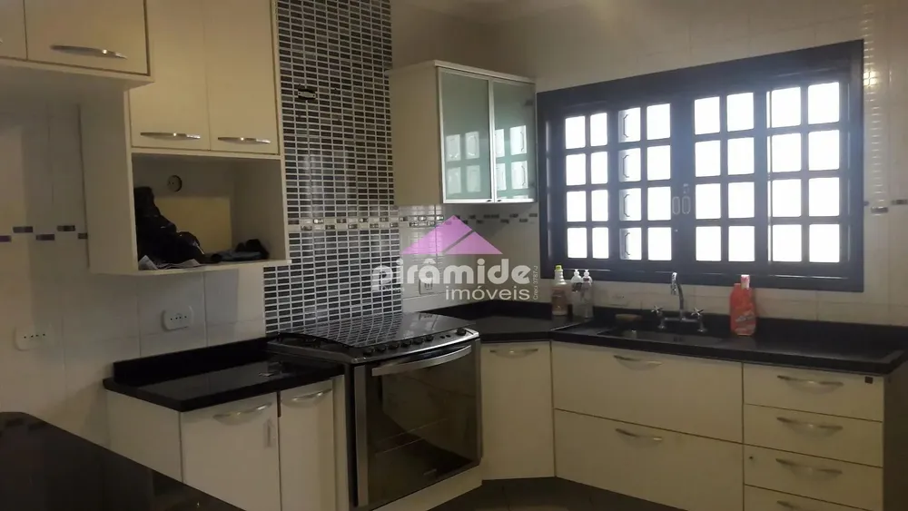 Casa, 3 quartos, 170 m² - Foto 3