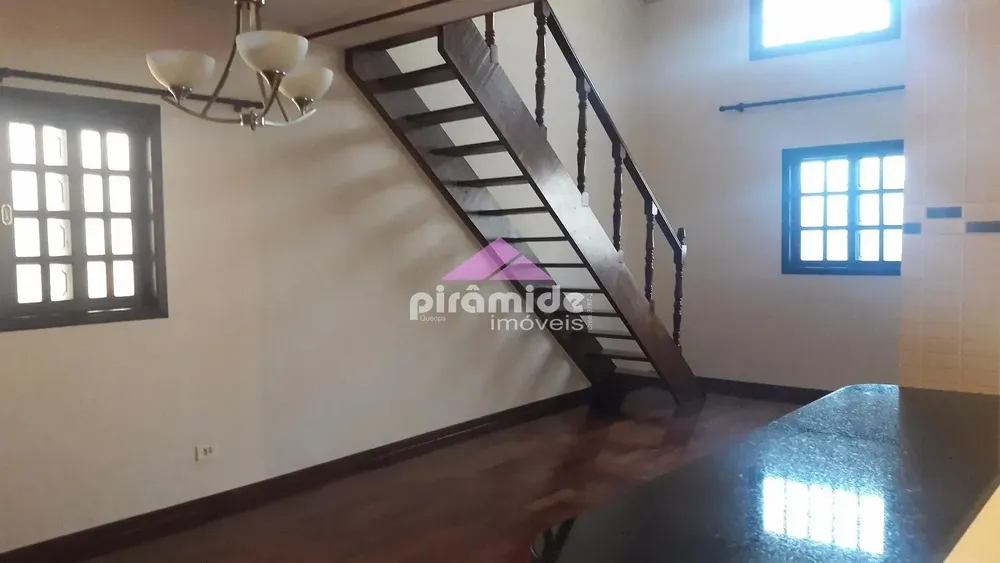Casa, 3 quartos, 170 m² - Foto 1