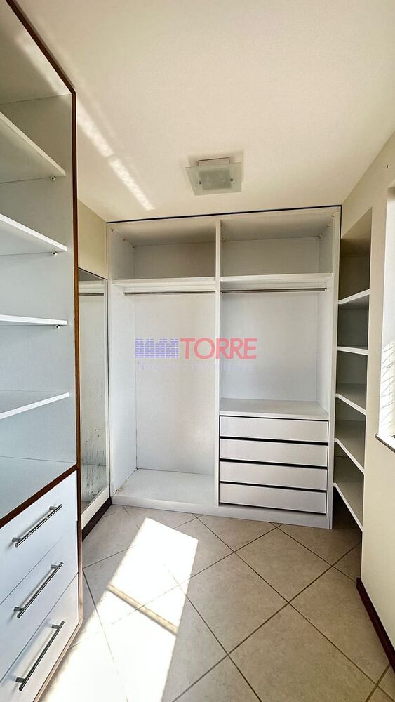 Cobertura à venda com 3 quartos, 156m² - Foto 2