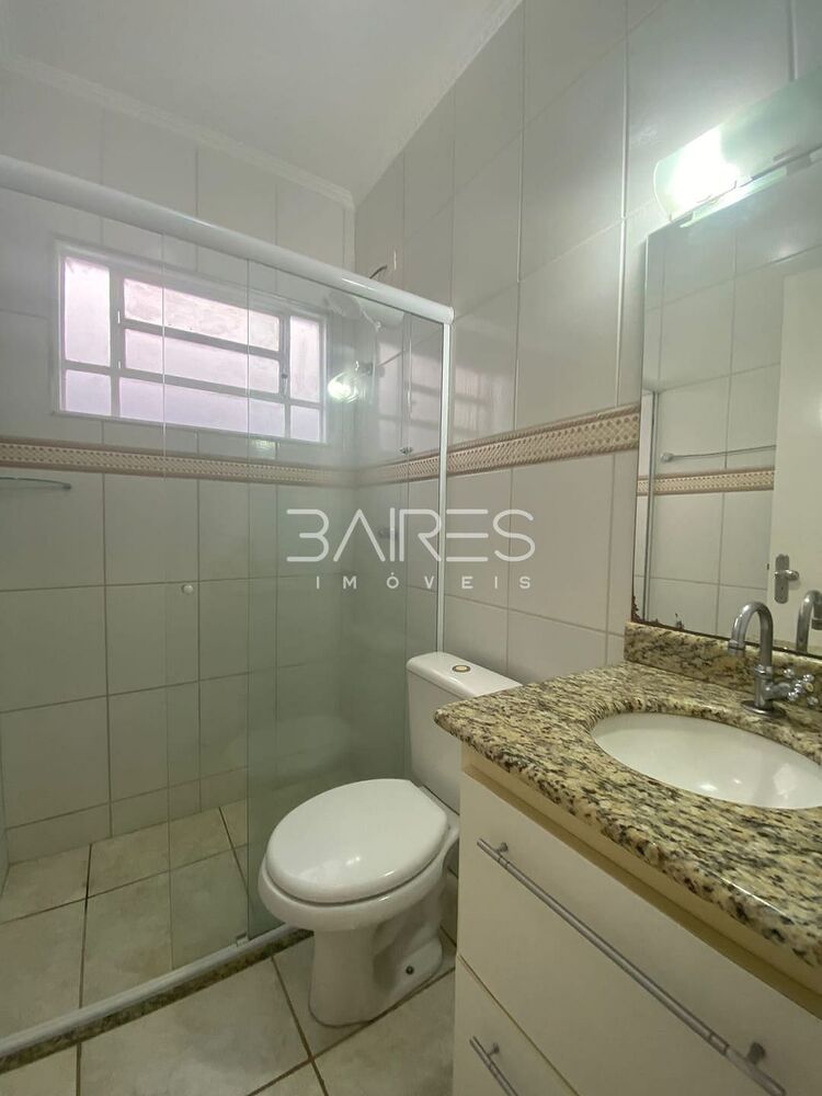 Casa à venda com 3 quartos, 95m² - Foto 4