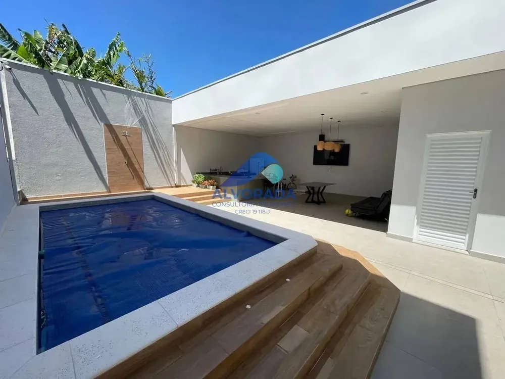 Casa, 6 quartos, 232 m² - Foto 2