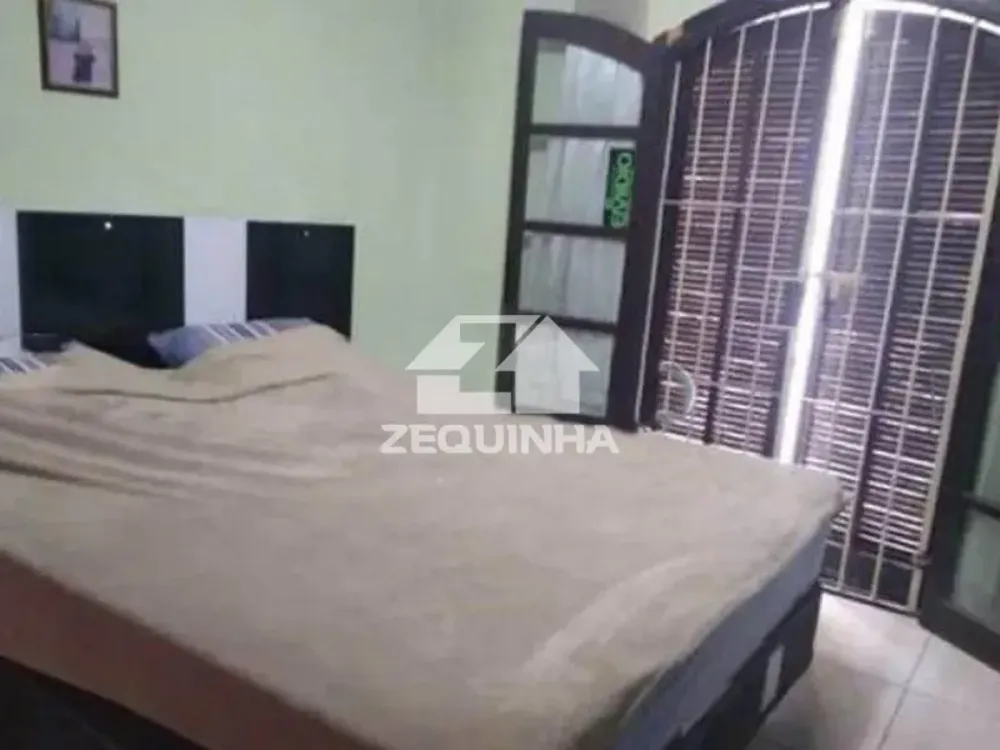 Casa, 3 quartos, 195 m² - Foto 1