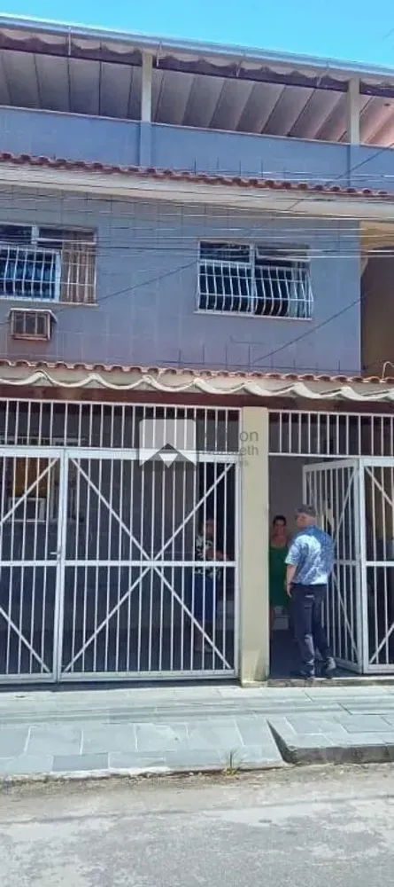 Casa, 2 quartos, 200 m² - Foto 1