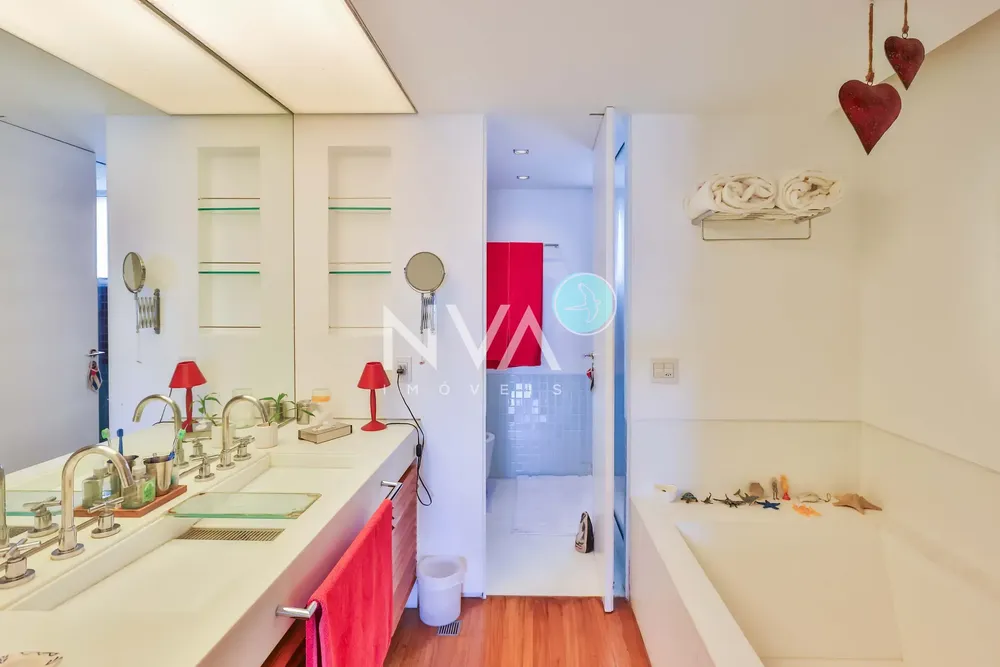 Cobertura, 3 quartos, 244 m² - Foto 14