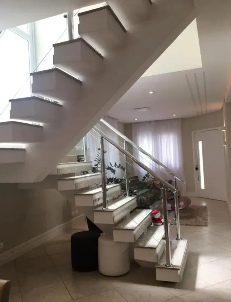 Casa, 4 quartos, 250 m² - Foto 4