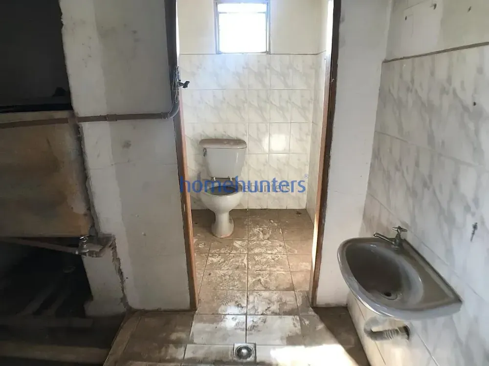 Depósito-Galpão, 322 m² - Foto 1